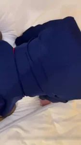 制服后入无套抽插母狗（合肥）